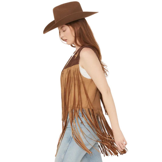 Saints & Hearts Women’s Faux Suede Star Tiered Fringe Vest